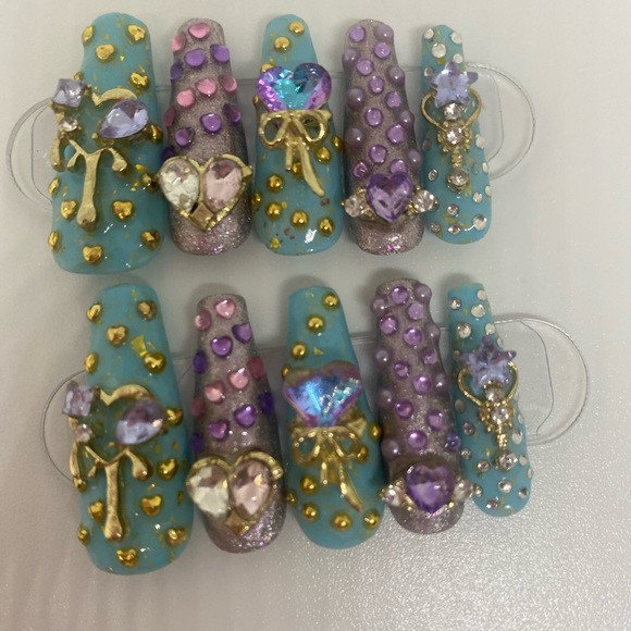 Color Changing and Metallic Handmade Press On Nail Set Purple - Picture 8 of 16